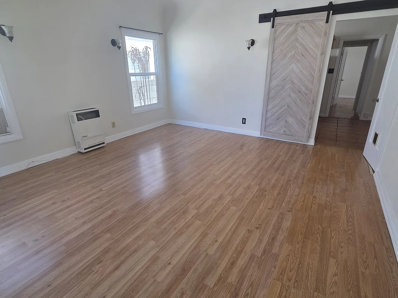 1 bed, 700 sqft, $2,295 — Photo 1