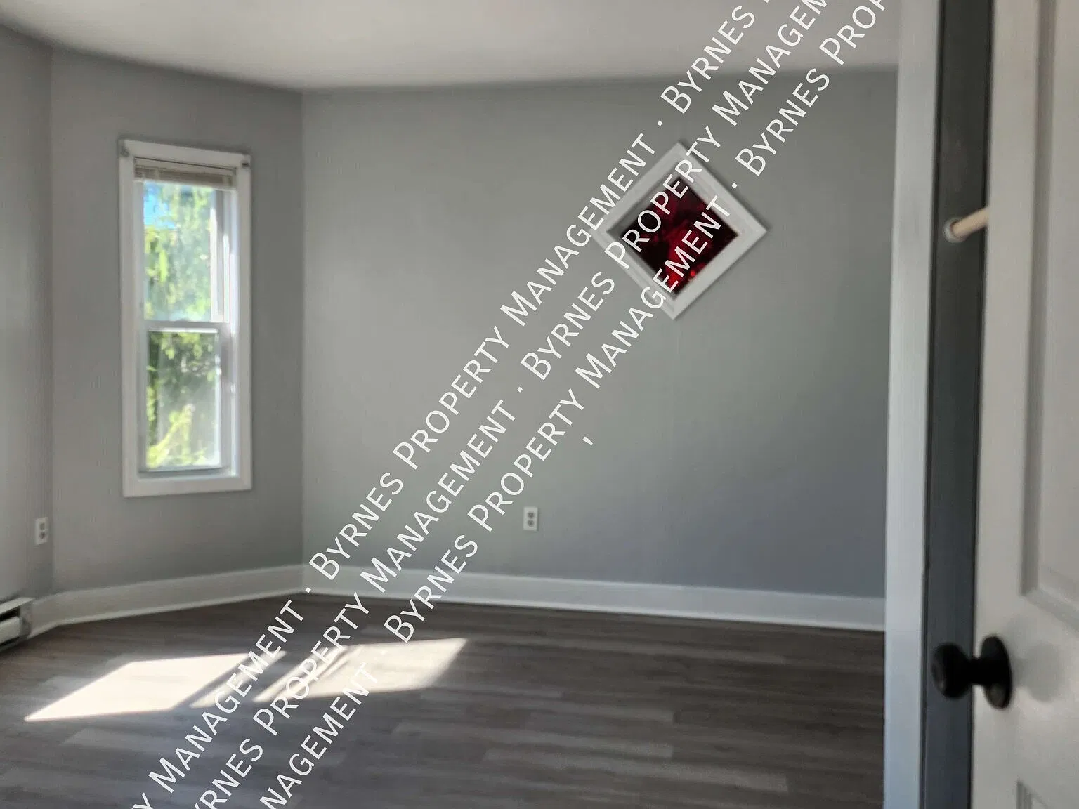 4 bed, $2,050 — Photo 3