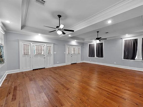 4th image of 1021 Euterpe St