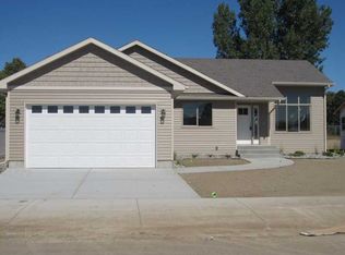 909 Kingston Ave, Billings, MT 59105
