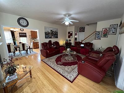 5th image of 113 Wild Spring Rd