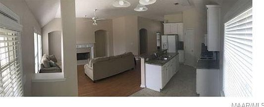 3rd image of 9273 Harrington Cir