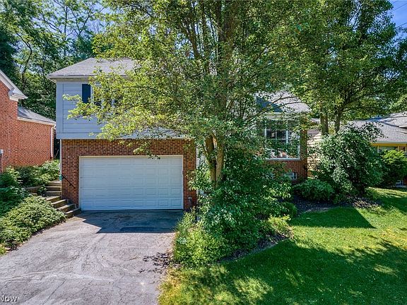 2nd image of 3820 Meadowbrook Blvd