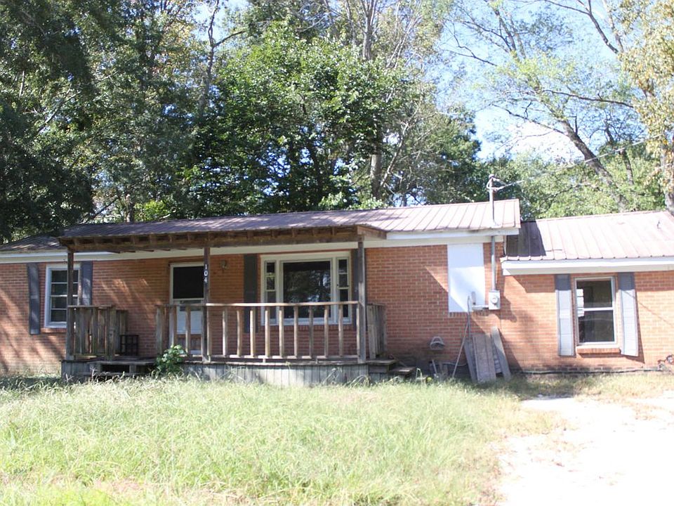 1st image of 104 England Dr