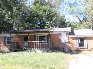 104 England Dr, Huntland, TN 37345