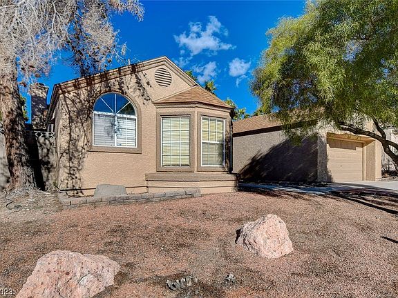 4th image of 7240 Laveta Ln