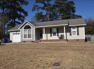 4512 Park Knoll Ln, Fayetteville, NC 28304