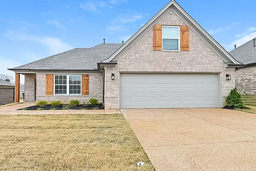8105 Aiden Rd Photo 1