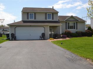 8767 Honeycomb Path, Cicero, NY 13039