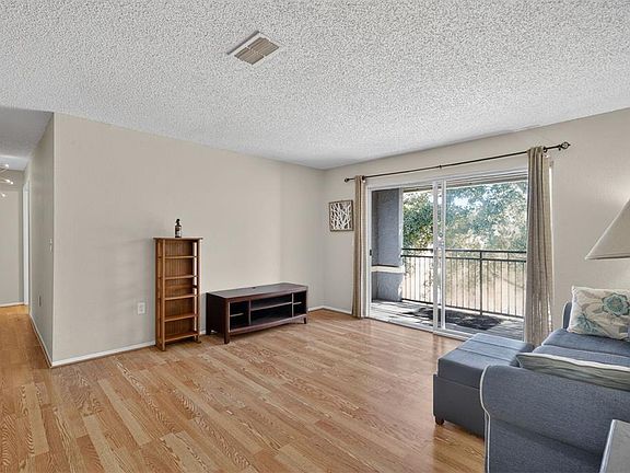 5th image of 3705 SW 27th St APT 326