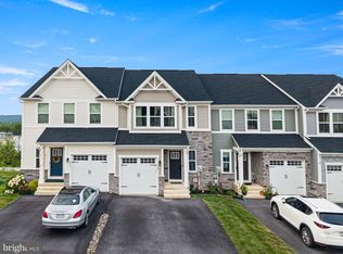 240 Chase Dr, Downingtown, PA 19335