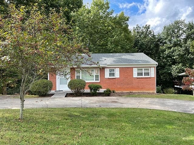 1st image of 4087 Sunset Dr