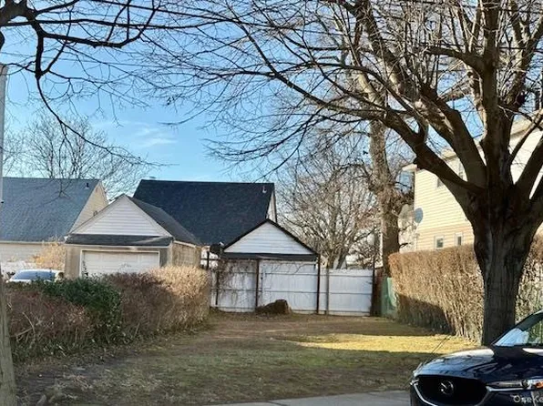 142-02 184 Street, Springfield Gardens, NY 11413