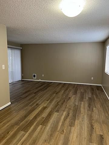 2nd image of 2121 W 4th Ave APT 307