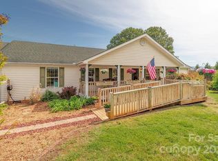 54 Donna Ln, Alexander, NC 28701