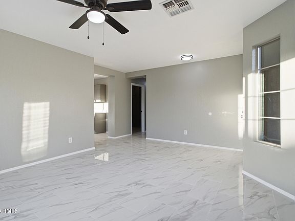 5th image of 2922 W DUNBAR Drive