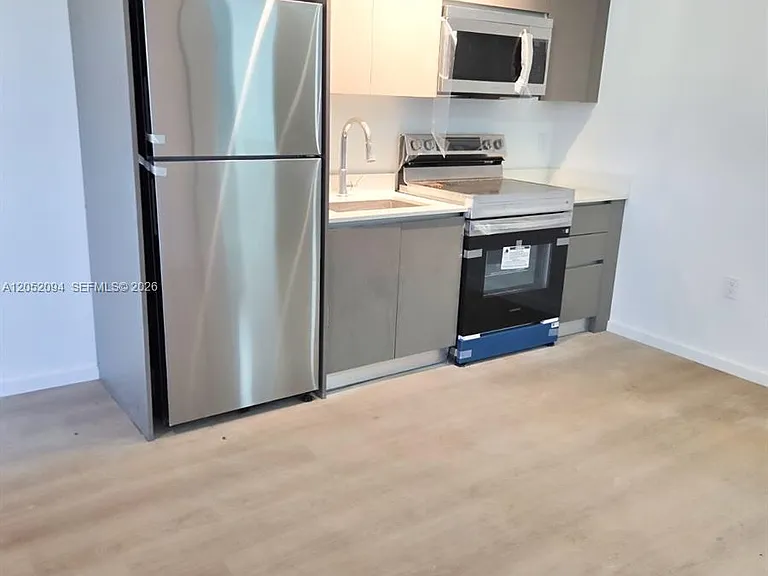 8106 NE 1st Ave #15 — Photo 4