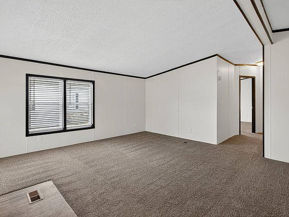 3rd image of 412 Midlands