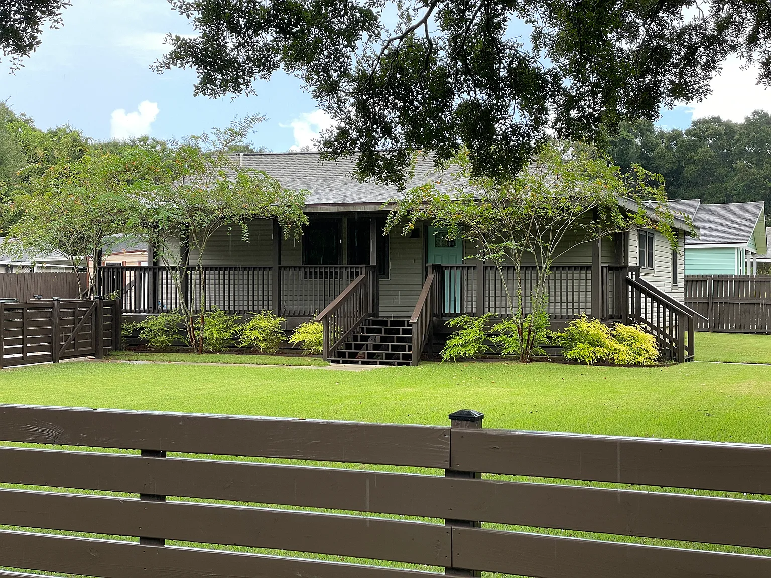 3 bed, 1100 sqft, $1,800 — Photo 3