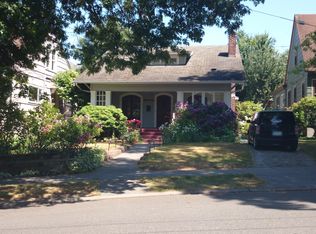 2572 10th Ave W, Seattle, WA 98119