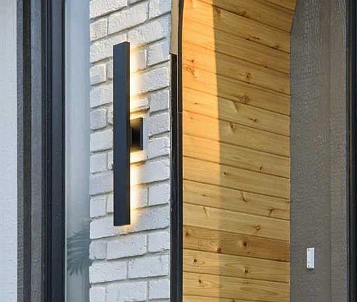2nd image of 521 N 15th Ave NE #2