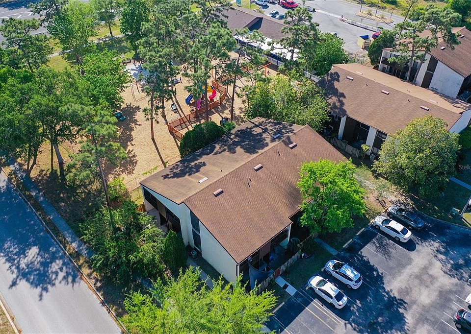 1st image of 2667 Crown Ct