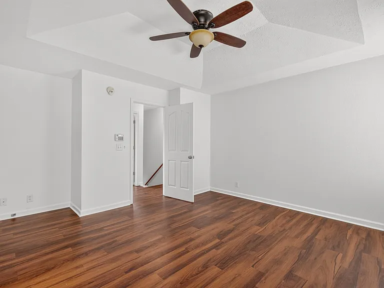 407 Arapaho Dr — Photo 27
