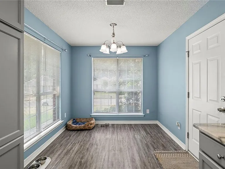 8650 Hamilton Bridges Dr S — Photo 14