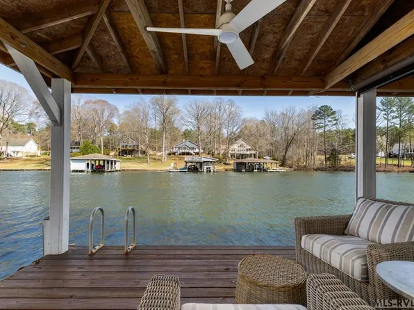 190 Longview Dr, Littleton, NC 27850