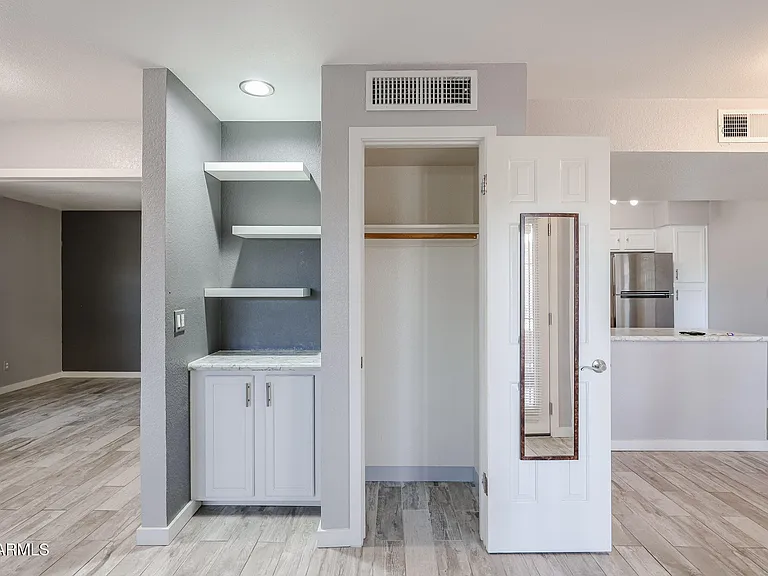 8787 E Mountain View Rd #1101 — Photo 17