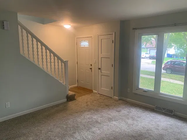 3 bed, 1.5 bath, $1,725 — Photo 3