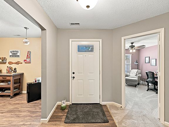 3rd image of 9717 Treyburn Green Way