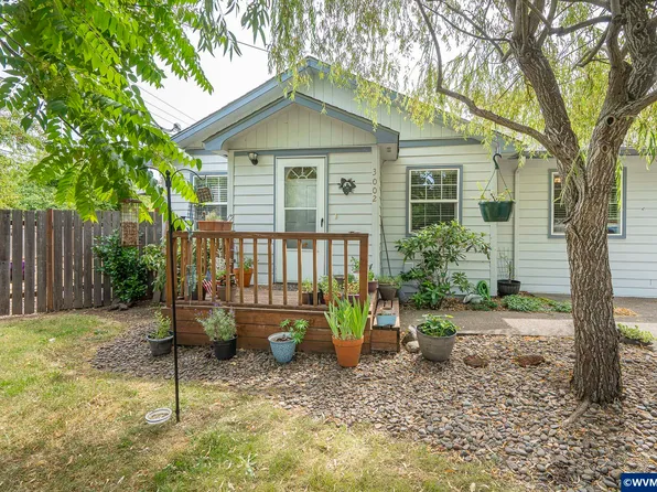 3002 Bluff Ave SE, Salem, OR 97302