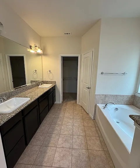 11505 Beckton St — Photo 15