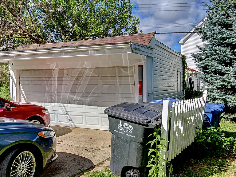 2060 Bunts Rd #UPPER — Photo 28