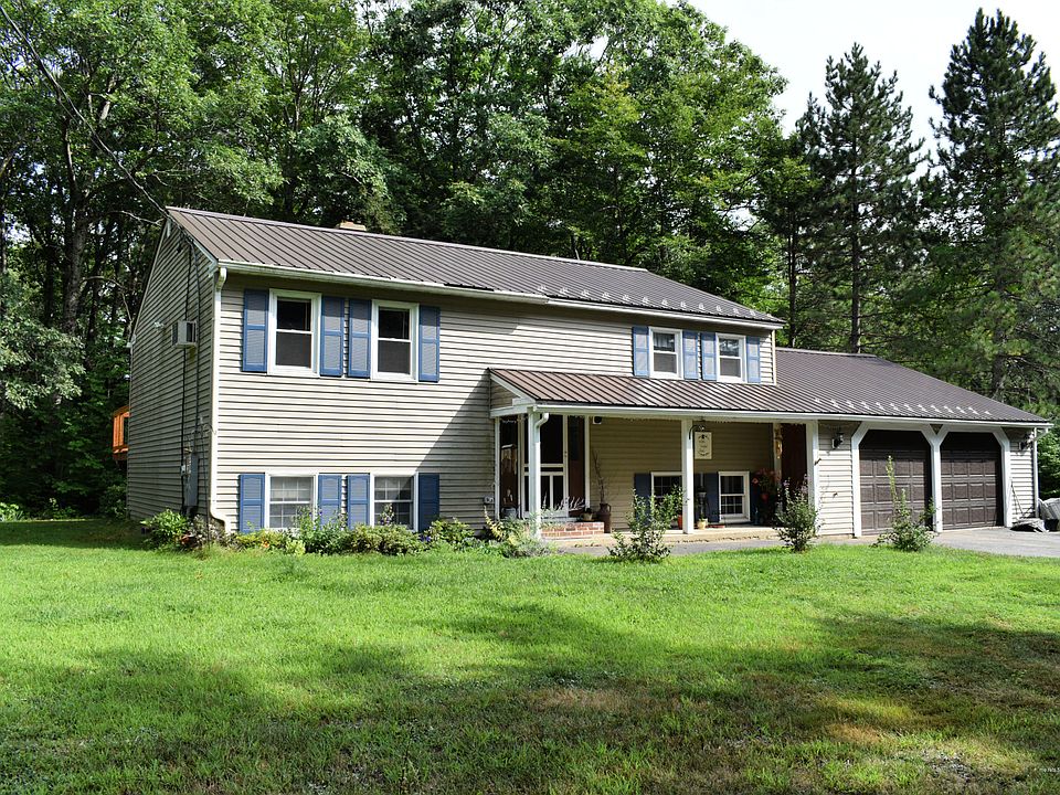 2nd image of 131 E Pond Rd
