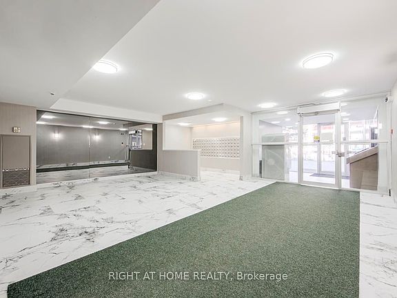 4th image of 15 Sewells Rd #204