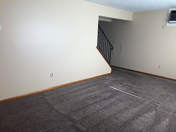 3rd image of 732 Purdue Ave