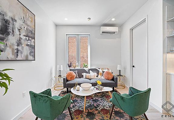 3rd image of 304 Linden Blvd #5D