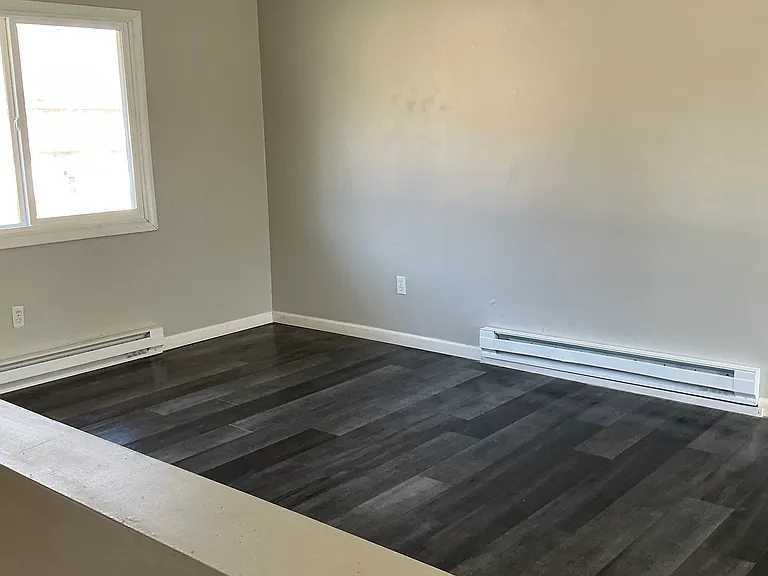 322 Adele Ave NW — Photo 6