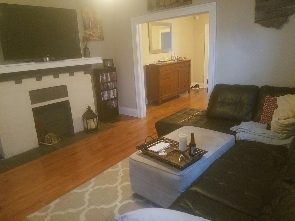 1st image of 1364 N 5th St