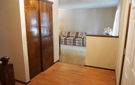 2nd image of 3883 Quail Hollow Dr