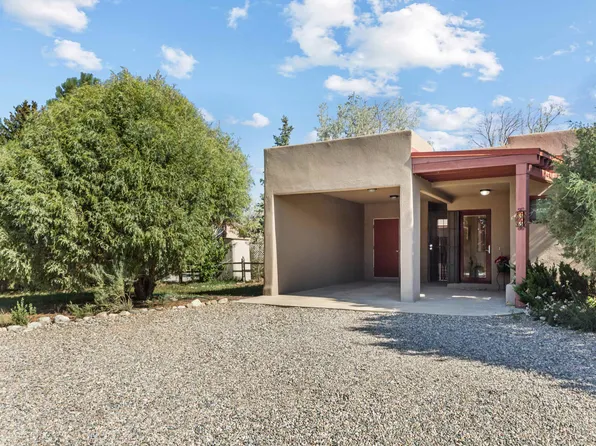 18 Comanche Road #33, El Prado, NM 87529