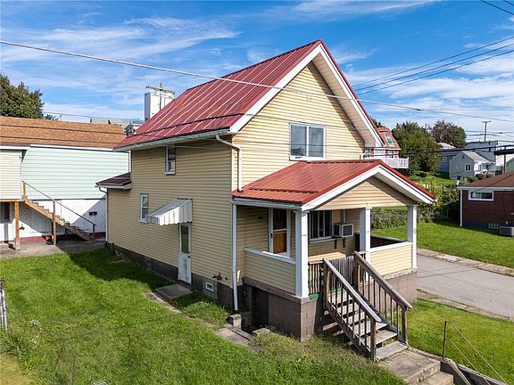 3rd image of 140 Hamilton St