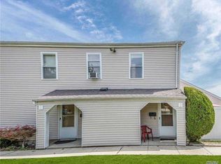170C Lowndes Ave, Huntington Station, NY 11746