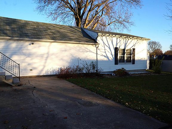 2nd image of 314 E Ogden Ave