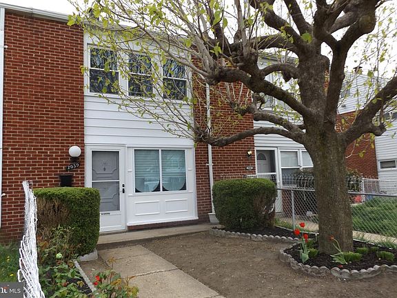 2nd image of 2039 Kelmore Rd