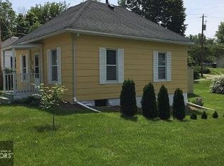 204 E Madison Ave, Fairfield, IA 52556