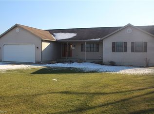 12188 New London Eastern Rd E, Spencer, OH 44275