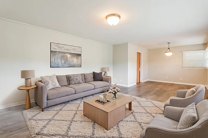 3815 Idlewild Ave — Photo 4
